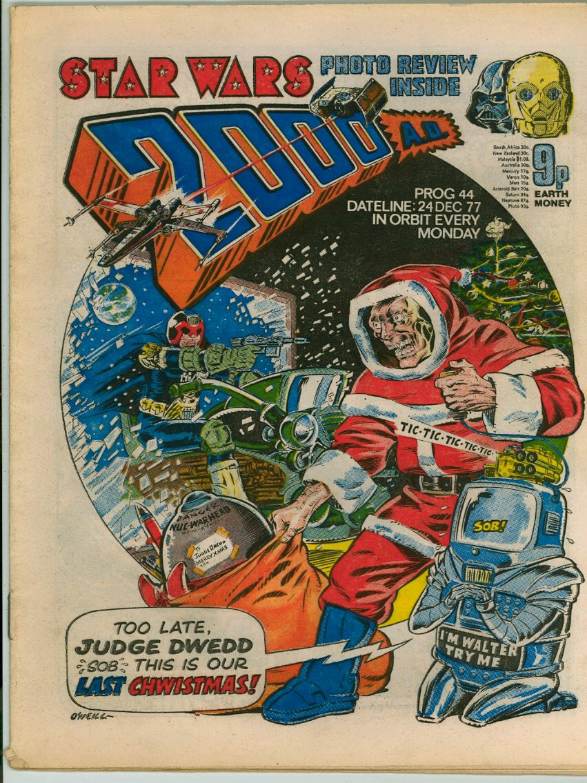 2000AD 44 (FN- 5.5)