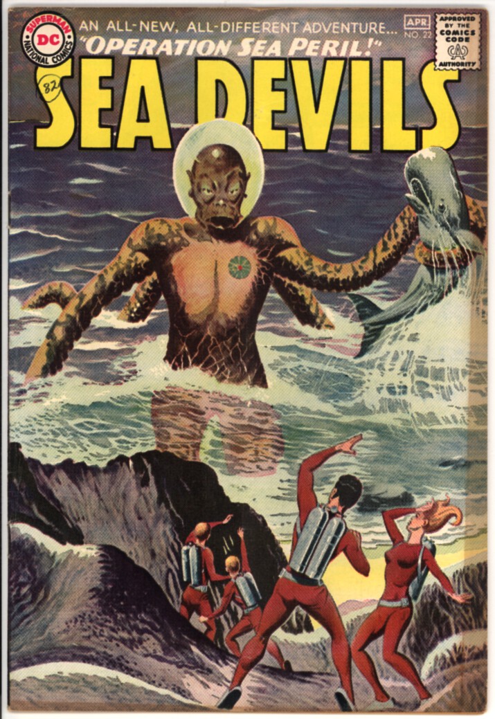 Sea Devils 22 (VG+ 4.5)